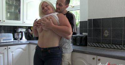 Busty old mom loudly fucked in a great morning hardcore in the kitchen on tubemilf.net