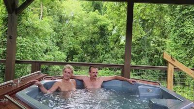 Blonde Milf Wife Relaxing In The Hotub Great Blow Job And Hot Tub Sex on tubemilf.net